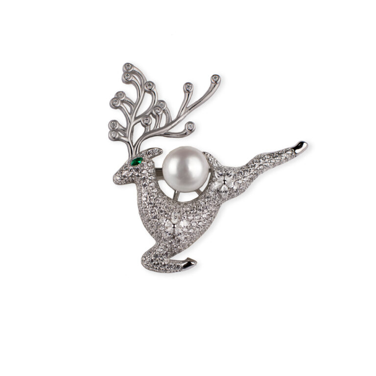 سنجاق سینه مدل گوزنگوی