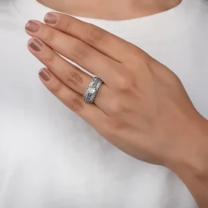 انگشتر زنانه مدل هستی