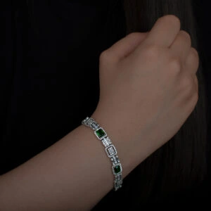 دستبند نقره نگین دار